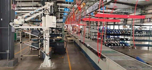 鋁合金車架加持，一身名牌配置 獨家探秘國內(nèi)750雙缸休旅黑馬工廠